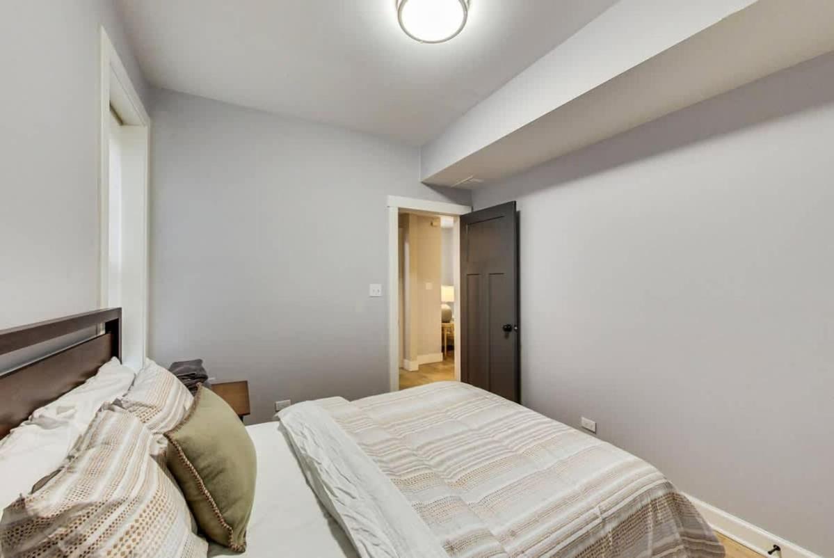 Modern 2Br With Patio & Cozy Space Chicago Exterior photo