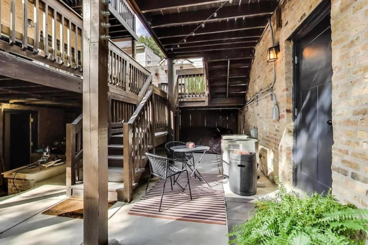 Modern 2Br With Patio & Cozy Space Chicago Exterior photo